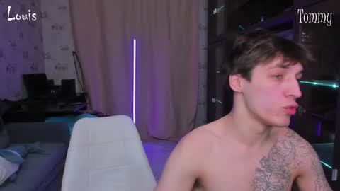 LOUIS online show from 12.22.24