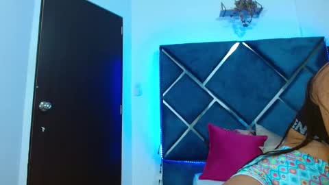 ESTRELLA online show from 02.19.25