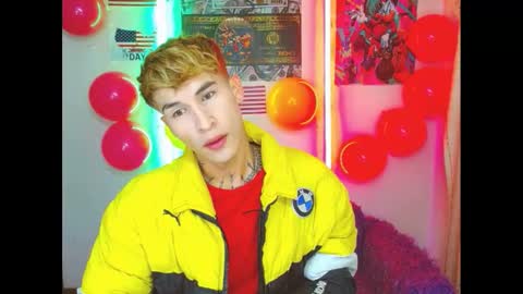 Snapshot of estrellita__jordan chatting on 02.14.25 JORDAN online show from 02.14.25