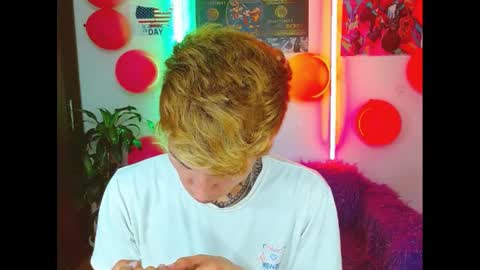 Snapshot of estrellita__jordan chatting on 02.22.25 JORDAN online show from 02.22.25