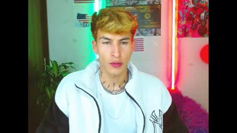 Snapshot of estrellita__jordan chatting on 03.09.25 JORDAN online show from 03.09.25