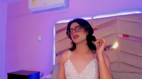 Eterea online show from 01.18.25