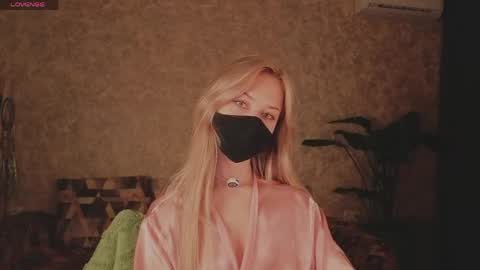 Sophia online show from 04.19.26