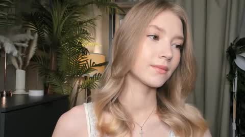 Natalie online show from 11.09.25