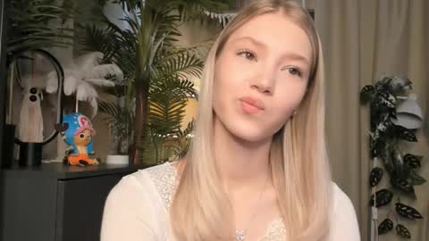 Natalie online show from 02.20.26