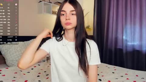 Snapshot of eternity_is_endless chatting on 07.18.26 Mary online show from 07.18.26