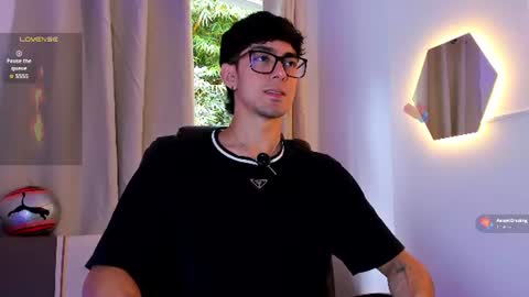 etham_wolf1 online show from 07.15.26