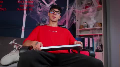 Etham online show from 10.17.25