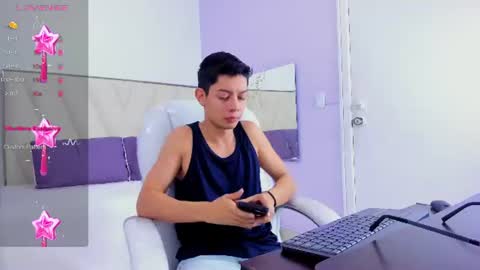 Snapshot of ethan12_ chatting on 07.18.26 ethan12_ online show from 07.18.26