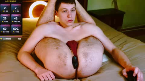 Snapshot of ethan7inches chatting on 12.13.24 Ethan online show from 12.13.24