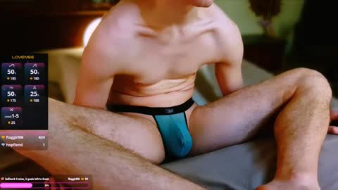 Snapshot of ethan7inches chatting on 02.02.25 Ethan online show from 02.02.25