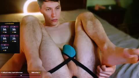 Snapshot of ethan7inches chatting on 03.06.25 Ethan online show from 03.06.25