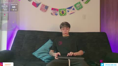 Snapshot of ethan_and_ava chatting on 07.19.26 ethan and ava online show from 07.19.26