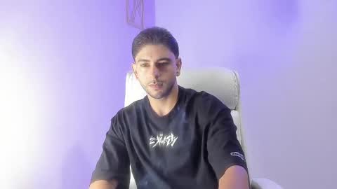 Snapshot of ethan_mullers1 chatting on 01.15.25 Ethan Muller online show from 01.15.25