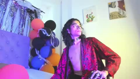 ethanblackwoodd online show from 10.31.25