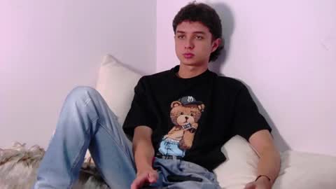 Snapshot of ethanlowell chatting on 02.13.25 ethanlowell online show from 02.13.25
