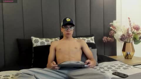 EthanMartin online show from 09.12.25