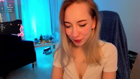 Isabelle online show from 12.17.25