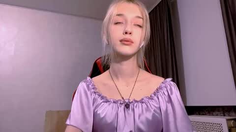 Snapshot of eufemiazurawski chatting on 02.08.26 Tali online show from 02.08.26