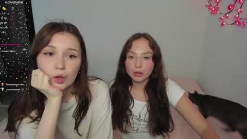 Snapshot of eumomino chatting on 07.27.26 Veronica Tiia Lilith left to right online show from 07.27.26