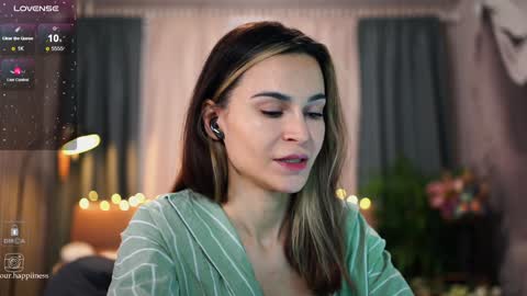 Mira online show from 12.26.24