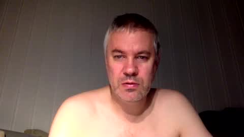 Snapshot of europeankris chatting on 02.24.26 European Kris online show from 02.24.26