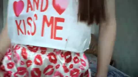 Snapshot of eva00186 chatting on 02.04.25 eva00186 online show from 02.04.25