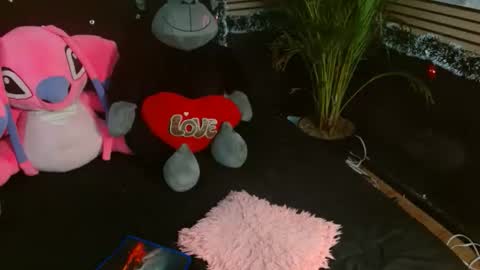 eva_06 online show from 12.15.25