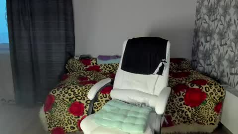 Eva online show from 04.19.26