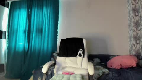 Eva online show from 05.31.26