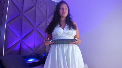 Snapshot of eva_daemon chatting on 01.04.25 EVA DAEMON online show from 01.04.25