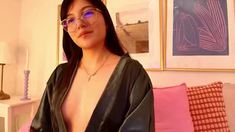 Snapshot of eva_depp chatting on 01.22.25 Evaa Depp online show from 01.22.25