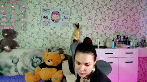 Eva  online show from 02.28.26