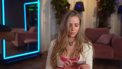 Eva online show from 05.15.26