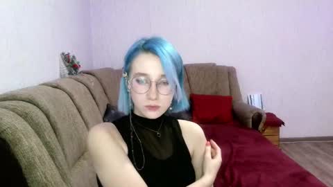 eva_forrest online show from 12.11.24