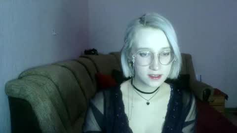 eva_forrest online show from 01.19.25