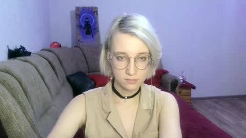 eva_forrest online show from 01.26.25