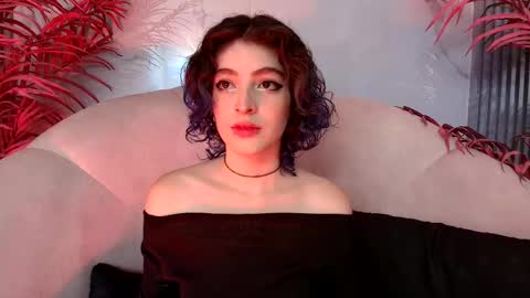 E V A online show from 10.23.25