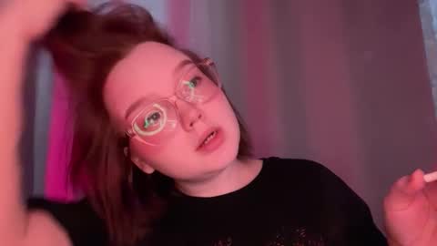 eva_kittenn online show from 11.27.25