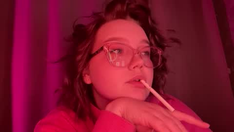 eva_kittenn online show from 11.28.25