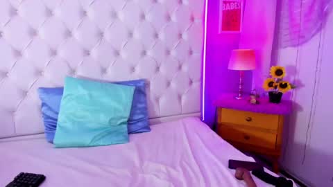    online show from 01.17.25