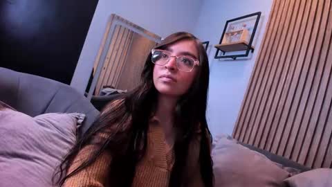 Angelinne online show from 09.19.25