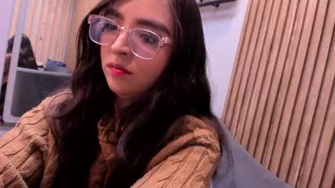 Angelinne online show from 09.29.25