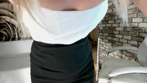 Eva online show from 11.16.25