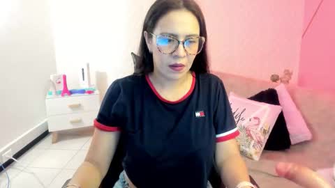 Eva  online show from 03.18.26