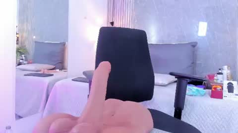 Snapshot of eva_milfxxx chatting on 07.14.26 eva online show from 07.14.26