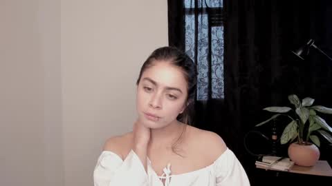 eva_monn online show from 12.20.24