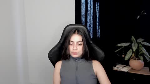 eva_monn online show from 12.24.24