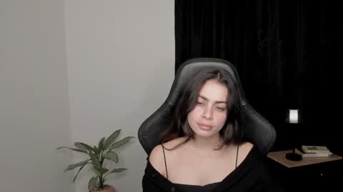 eva_monn online show from 01.16.25