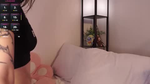 Eva online show from 09.10.25